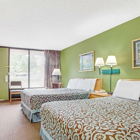 Days Inn By Wyndham Bradenton - Near The Gulf Kültér fotó