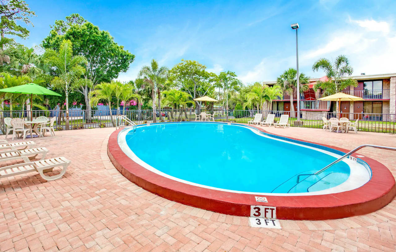 Days Inn By Wyndham Bradenton - Near The Gulf Kültér fotó